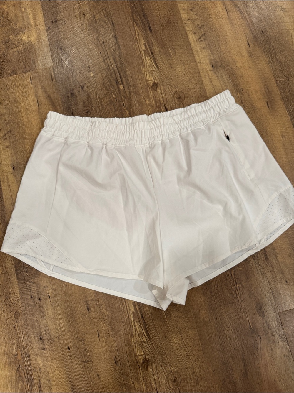CALIA by Carrie Underwood White Women's Athletic Shorts
